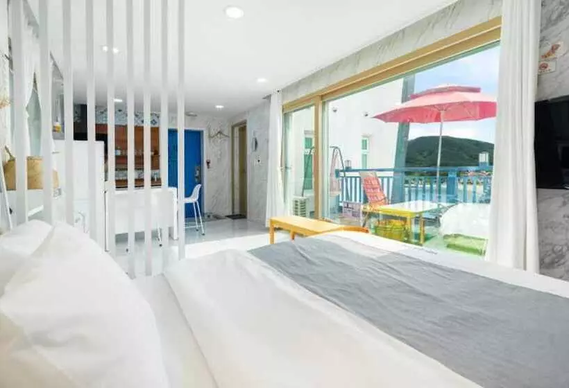 Geojedo Pension Venecia