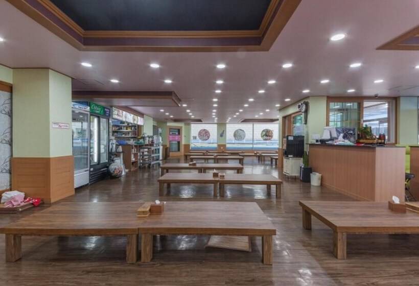 Geojedo Haeseong Beach Pension