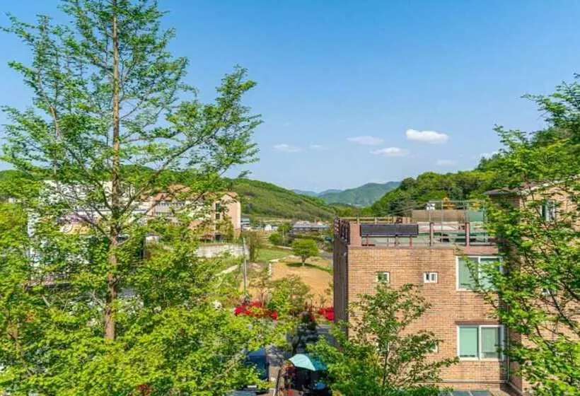 Gwangju Brownvill Pension