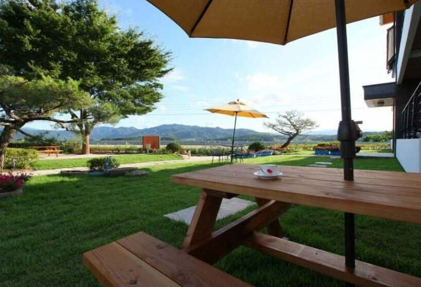 Gyeongju Bomunnamchon Pension