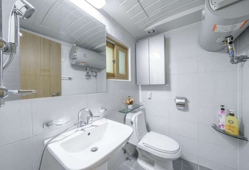 Hongcheon Deopyeonhan Pension