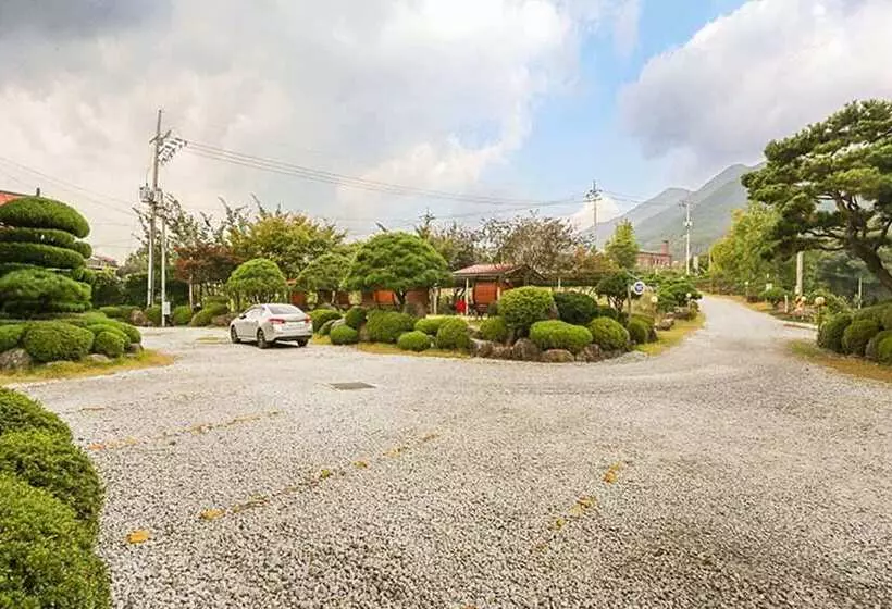 Gurye Jirisan Sansarang Pension