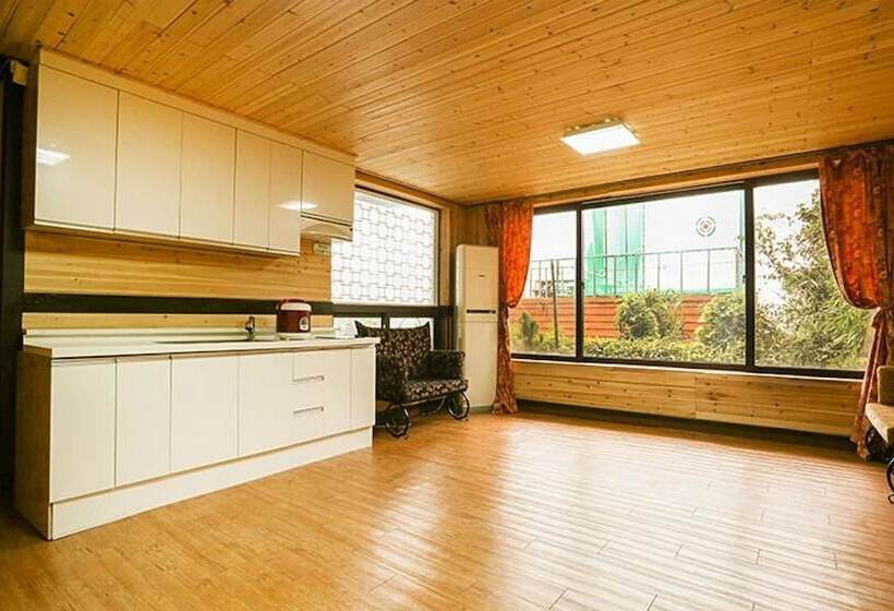 Muan Punggyeong Pension