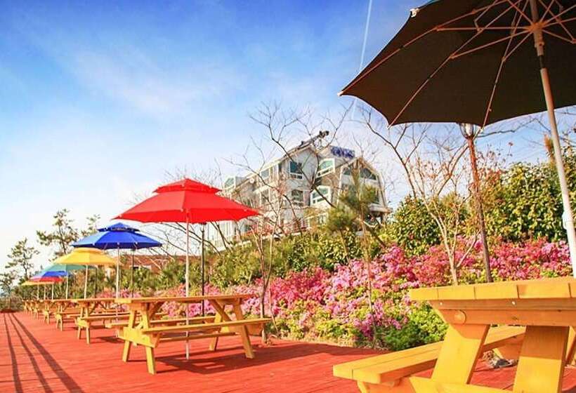 Muan Punggyeong Pension