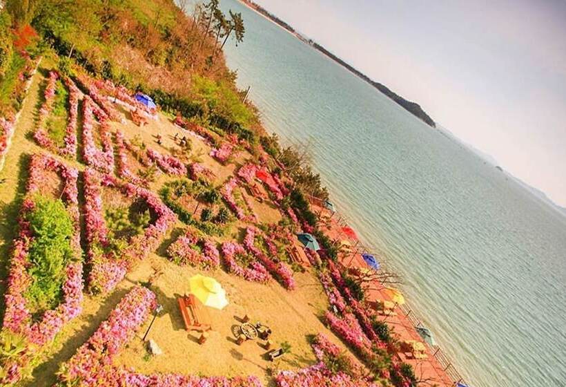 Muan Punggyeong Pension