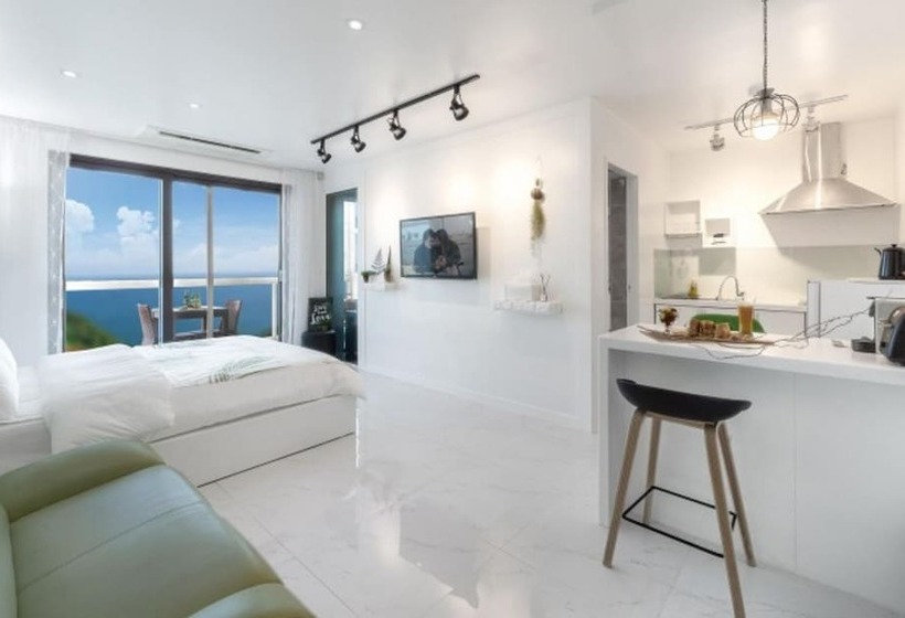 Namhae Brillant Spa Pension