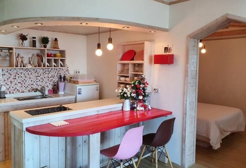 Namhae Cloud Berry Pension