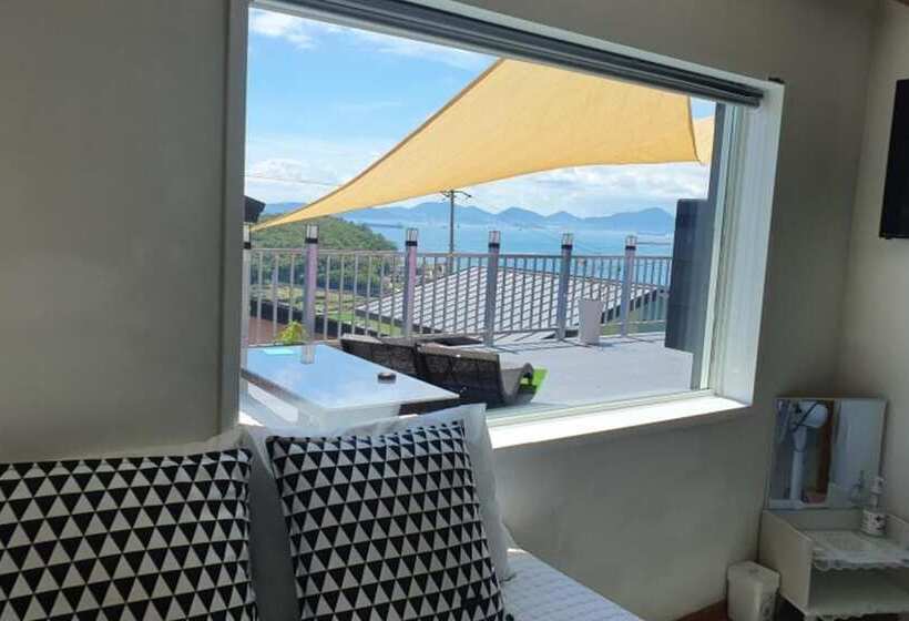 Namhae Cloud Berry Pension