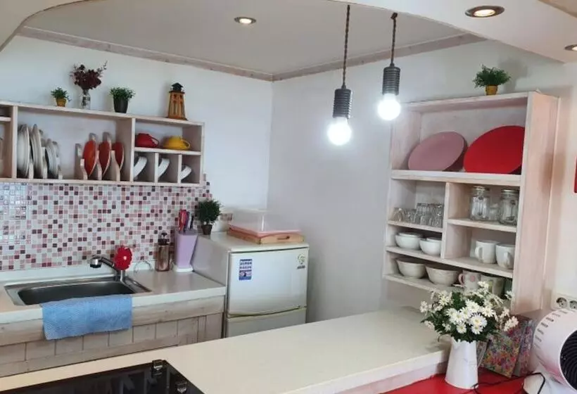 Namhae Cloud Berry Pension