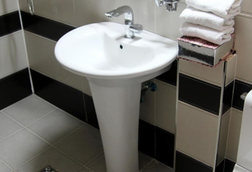 Namhae Seokbujak Jeongwon Pension