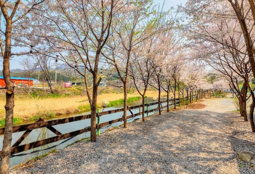 Namyangju Sudongvalley Pension