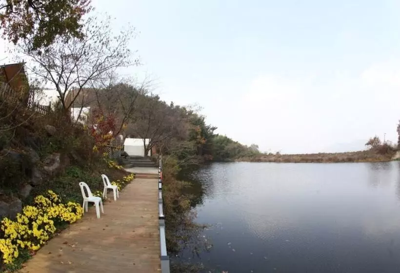 ペンション Buye Glamping Pan