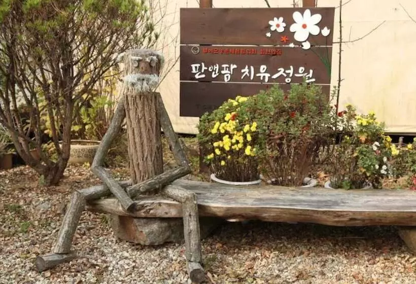 ペンション Buye Glamping Pan