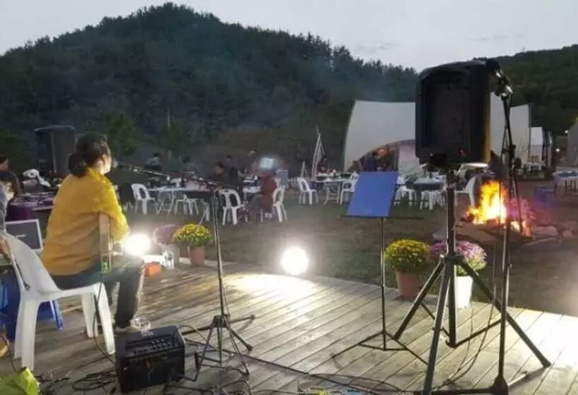ペンション Buye Glamping Pan