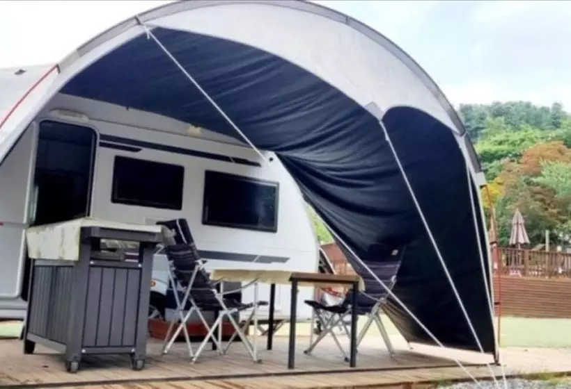 ペンション Gapyeong Captain Caravan And Glamping