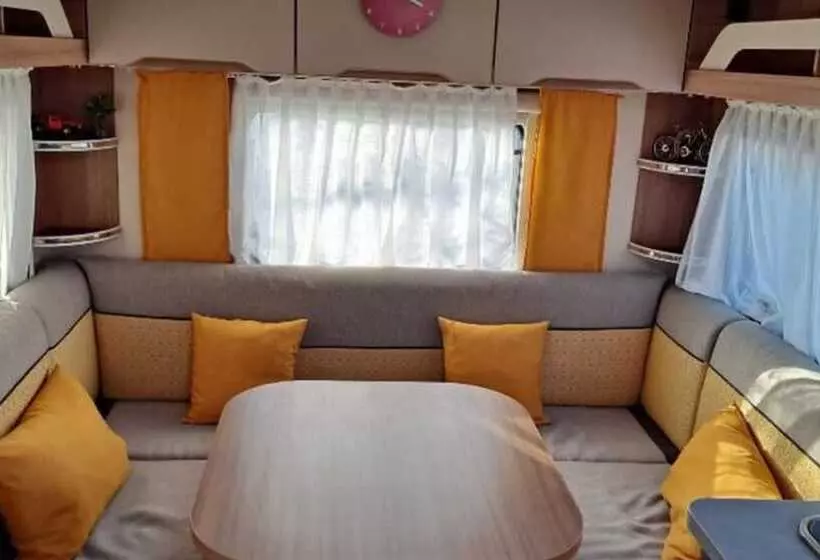 ペンション Gapyeong Captain Caravan And Glamping