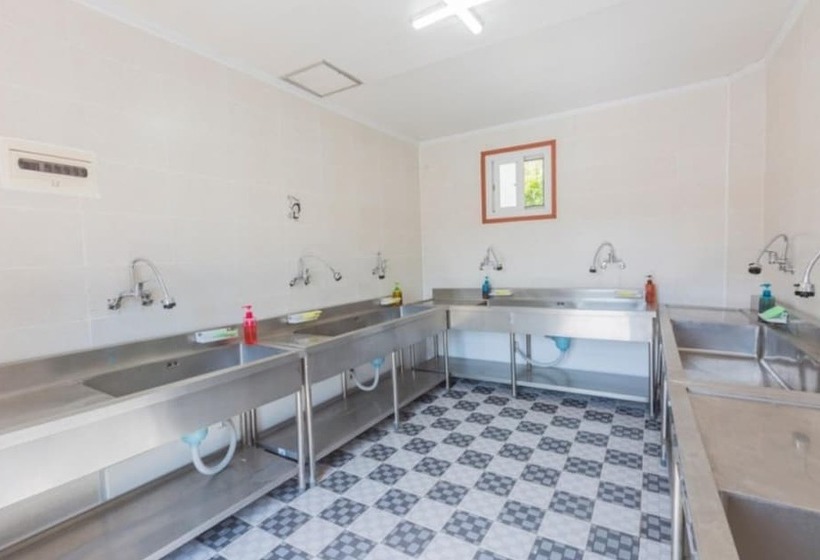 פנסיון Gapyeong Captain Caravan And Glamping