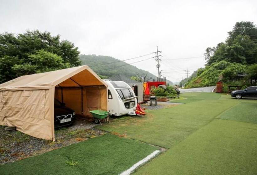 פנסיון Gapyeong Captain Caravan And Glamping