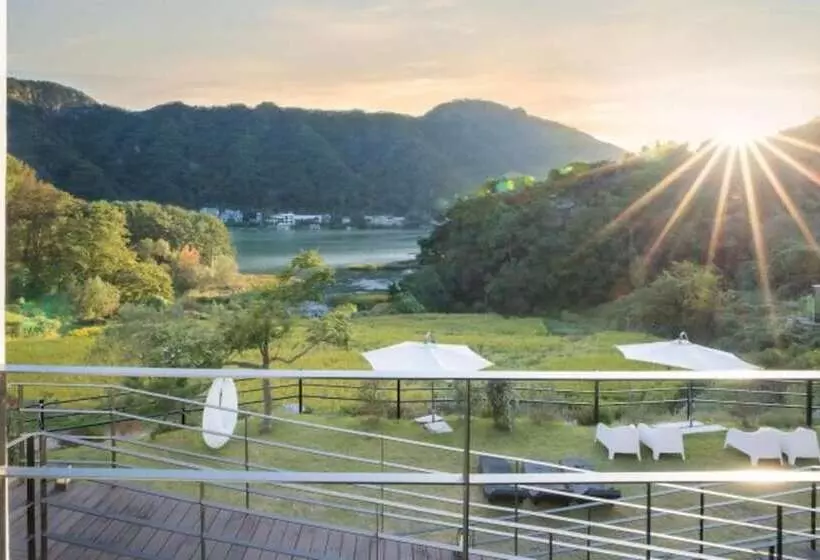ペンション Gapyeong High Palace Pool Villa