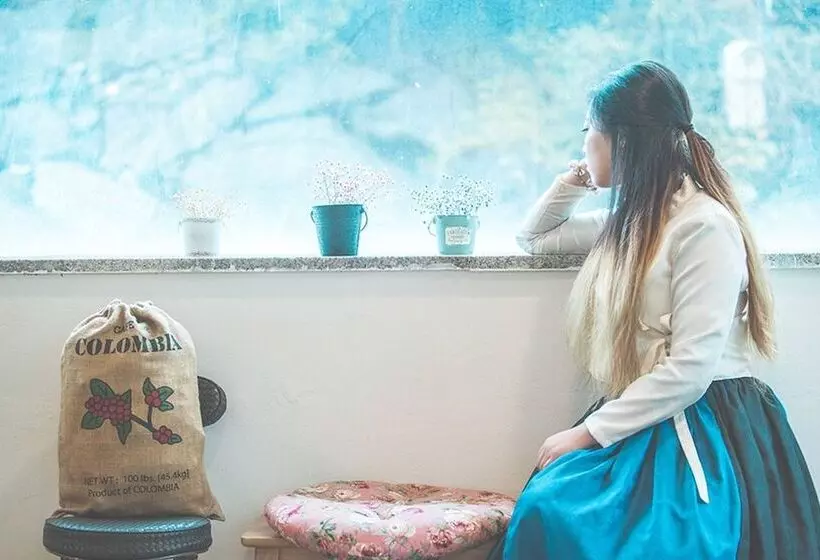 پانسیون Geojedo Gbro Guest House