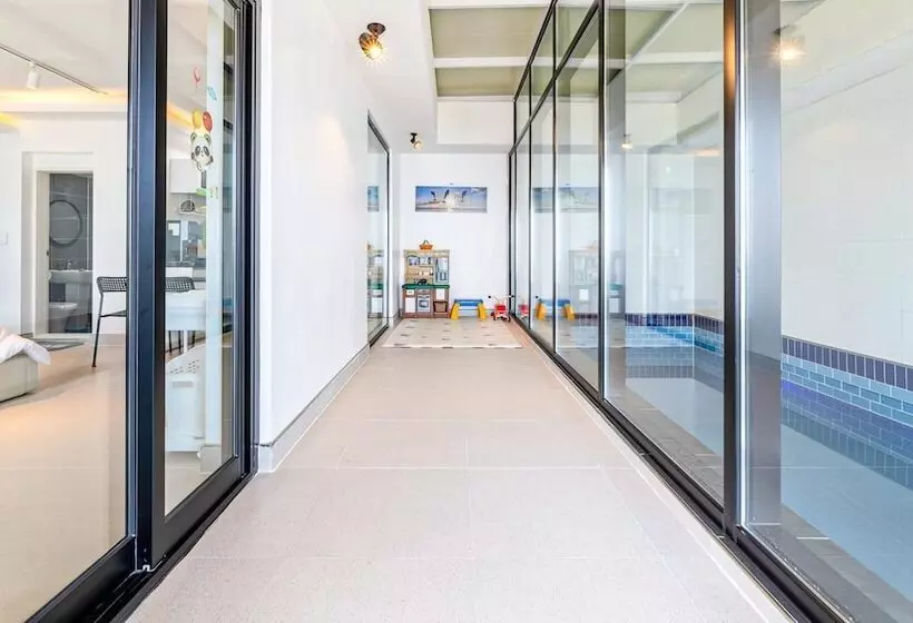 Majatalo Goseong Belossi Ayajin Kids Poolvilla