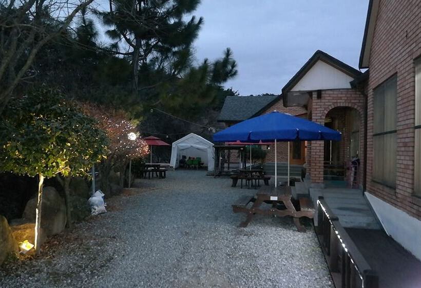 Pensione Gurye Ddo Ddo Guest House