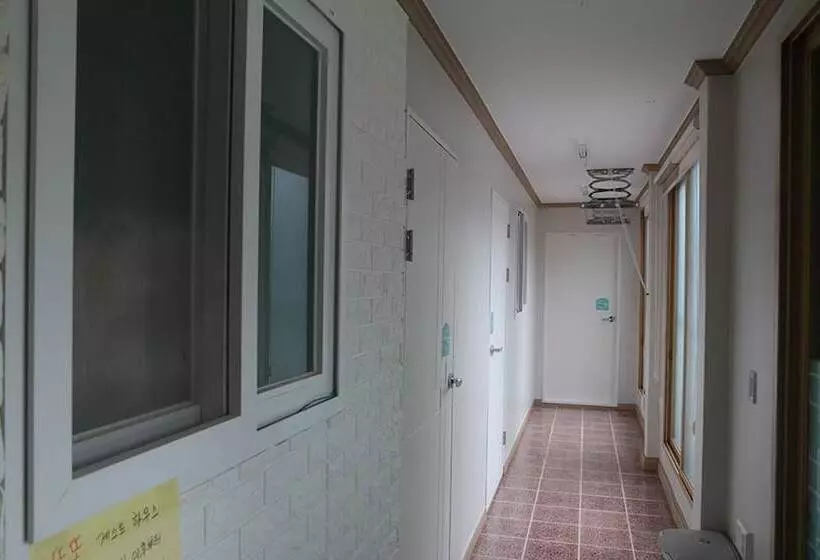 ペンション Gurye Ddo Ddo Guest House