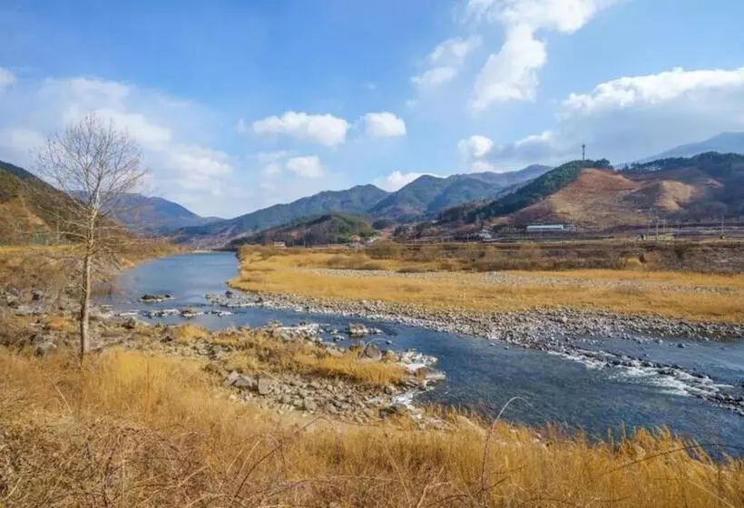 ペンション Hamyang Jiri Resort Bed And Breakfast