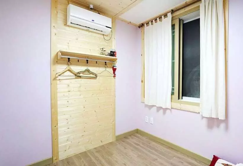 پانسیون Jeonju Hyu Guest House