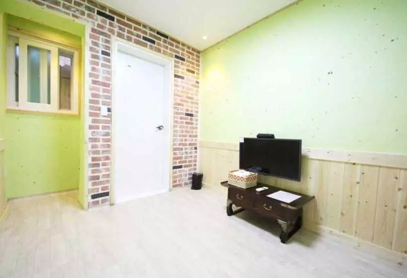 ペンション Jeonju Myeongga Hanok
