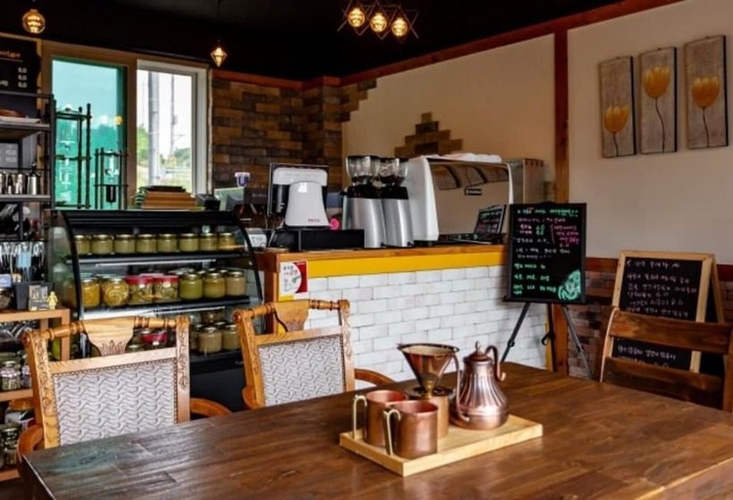 Yangyang Mama Healing House Pension