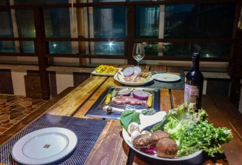 Yangyang Mama Healing House Pension