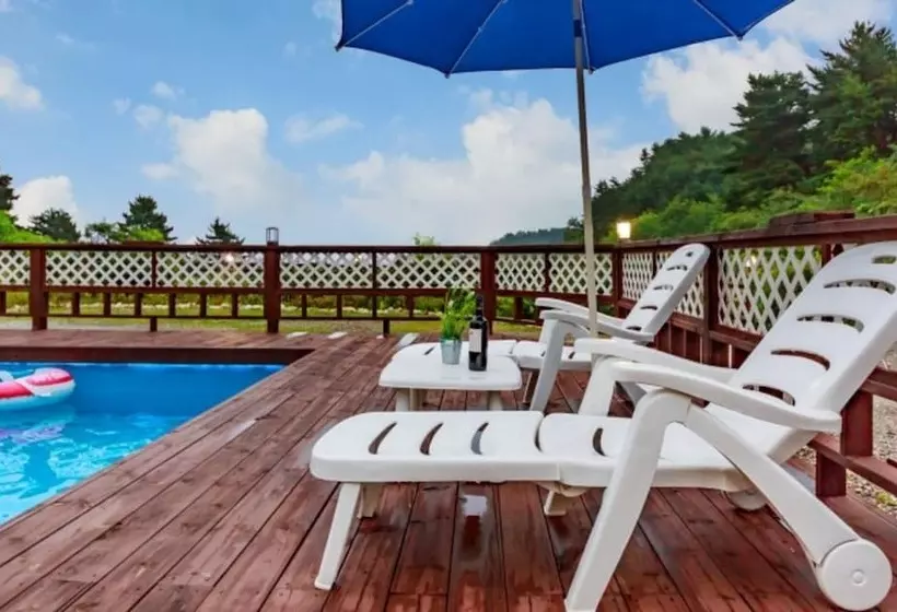 Yangyang Mama Healing House Pension