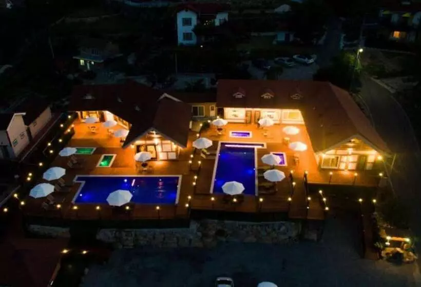 ペンション Sancheong Damga Pool Villa