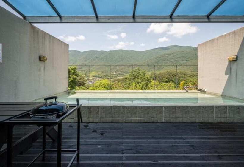 Pensão Sancheong Pool Villa Y