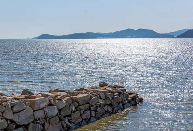 ペンション Taean Sunstone Pool Villa