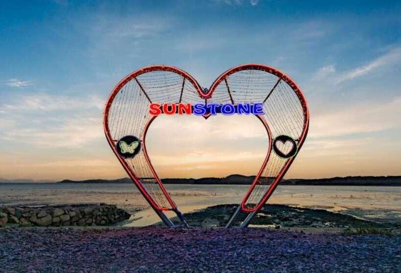 ペンション Taean Sunstone Pool Villa