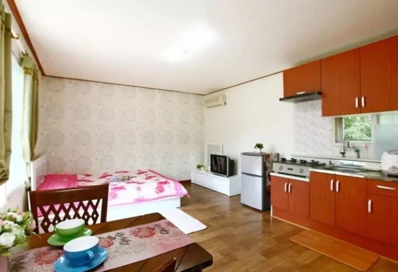 Pocheon Haneulbat Pension