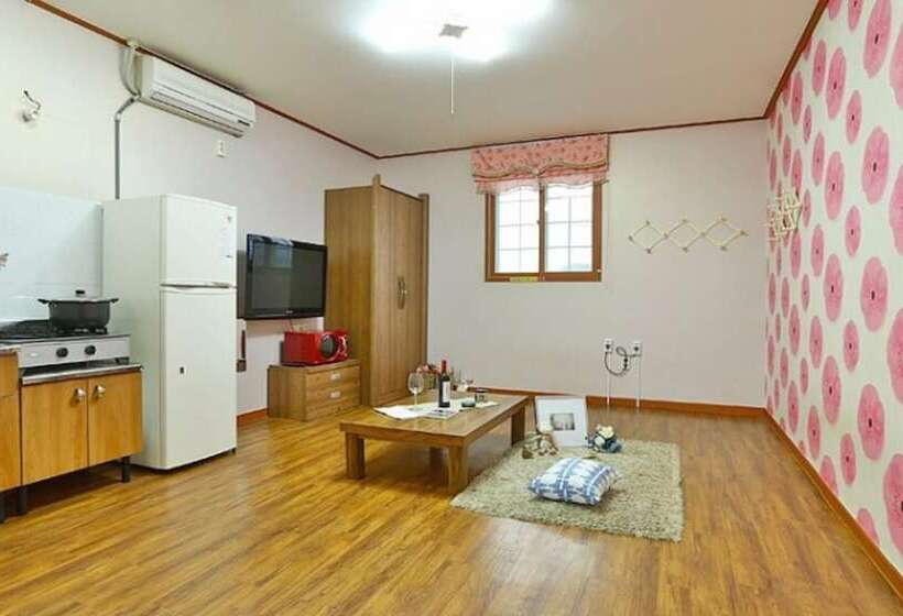 Pohang Wolpo Incense Pension