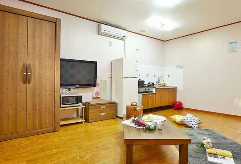 Pohang Wolpo Incense Pension