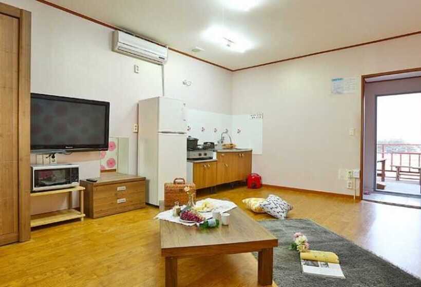 Pohang Wolpo Incense Pension