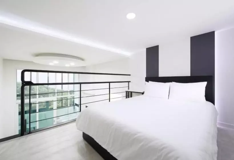 Gapyeong Green Star Pension Remodeling, Spa