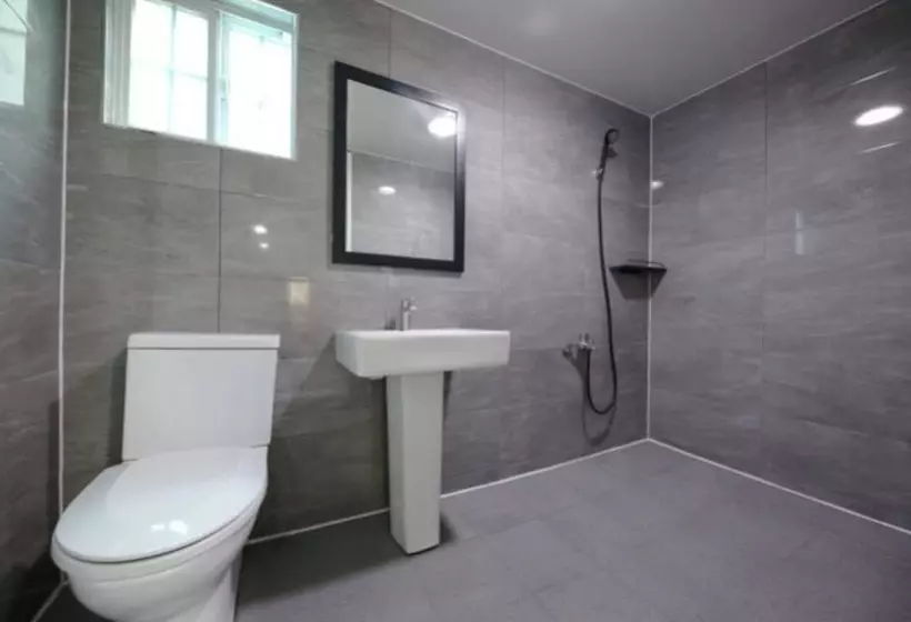 Gapyeong Green Star Pension Remodeling, Spa
