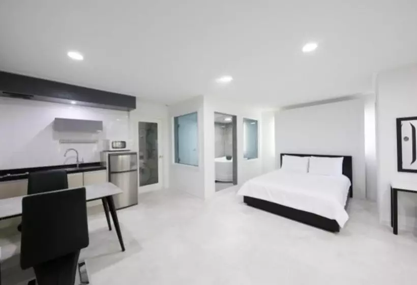 Gapyeong Green Star Pension Remodeling, Spa