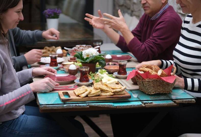 Sakli Tas Konak Otel