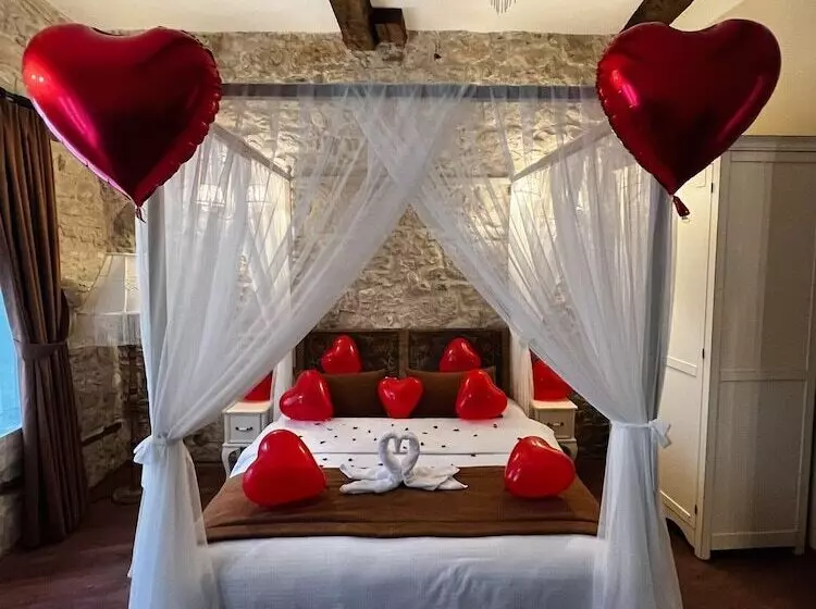 Sakli Tas Konak Otel