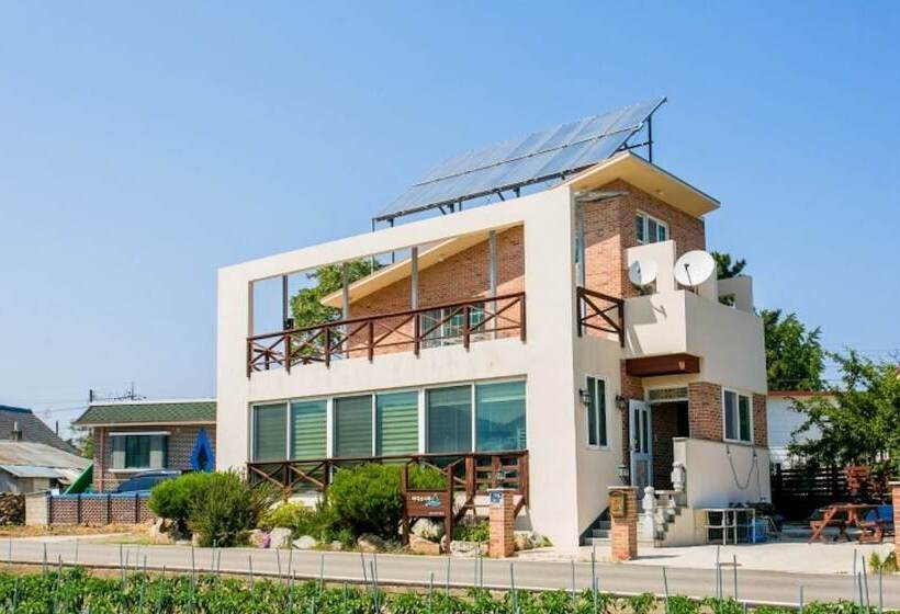 Samcheok Bada Sonamu Pension