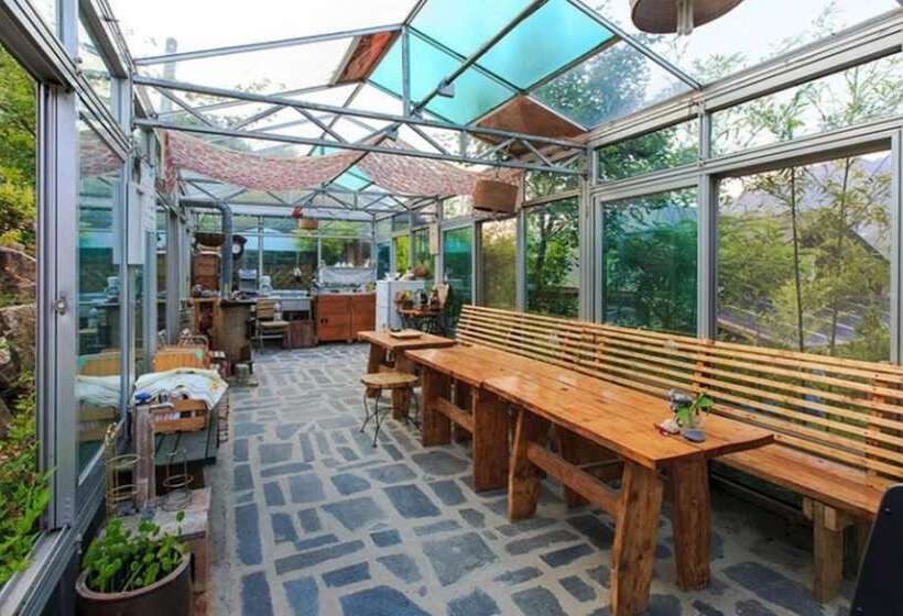 Sancheong Dolkkotdam Pension