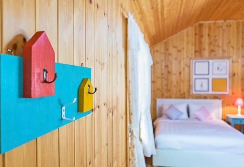 Sancheong Dolkkotdam Pension