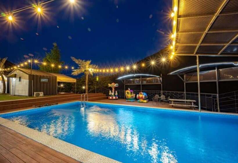 Seongju Pocheon Licome Pengle Pension